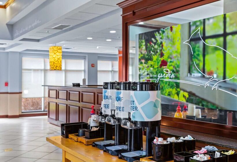 فندق Hilton Garden Inn Starkville