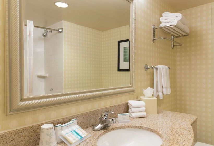 בית מלון כפרי Hilton Garden Inn West Lafayette Wabash Landing