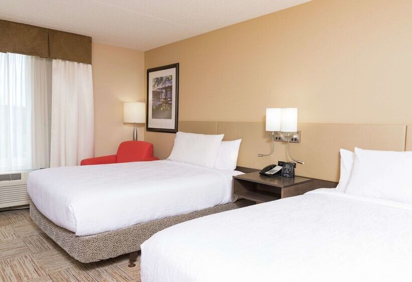 בית מלון כפרי Hilton Garden Inn West Lafayette Wabash Landing