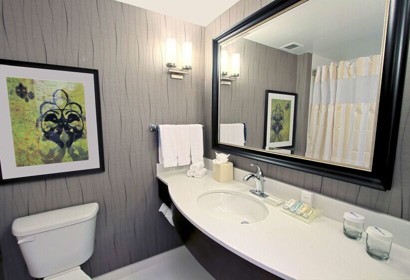 ホテル Hilton Garden Inn Westbury