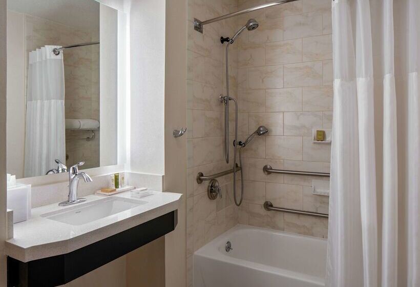 هتل Hilton Shreveport