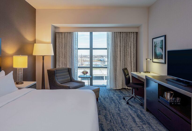 هتل Hilton Shreveport