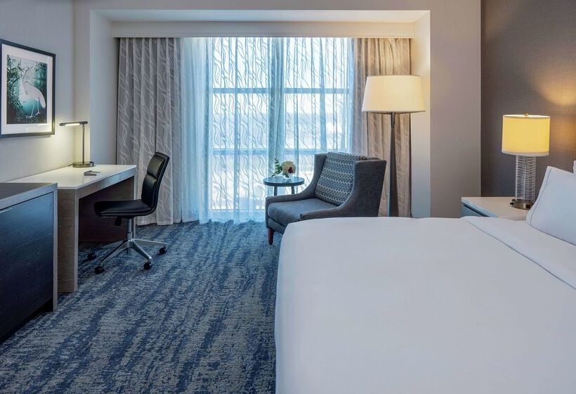 هتل Hilton Shreveport