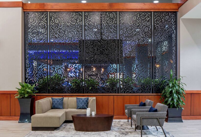 هتل Hilton Shreveport