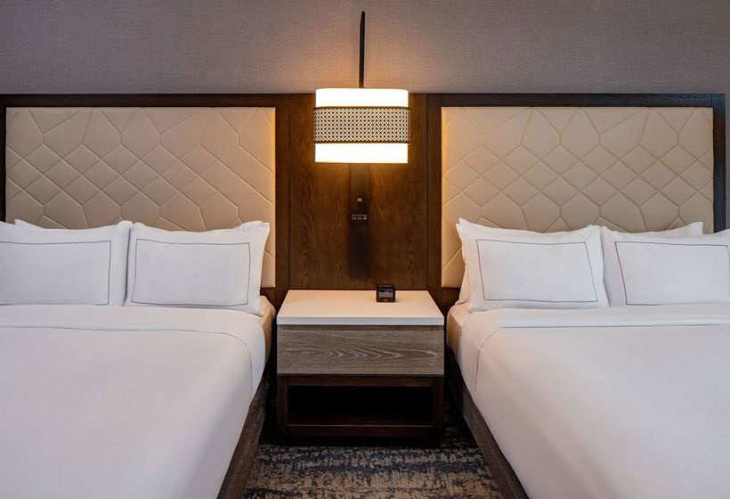 هتل Hilton Shreveport