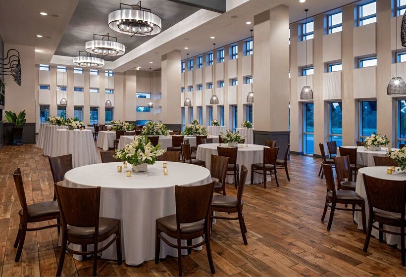 هتل Hilton Shreveport