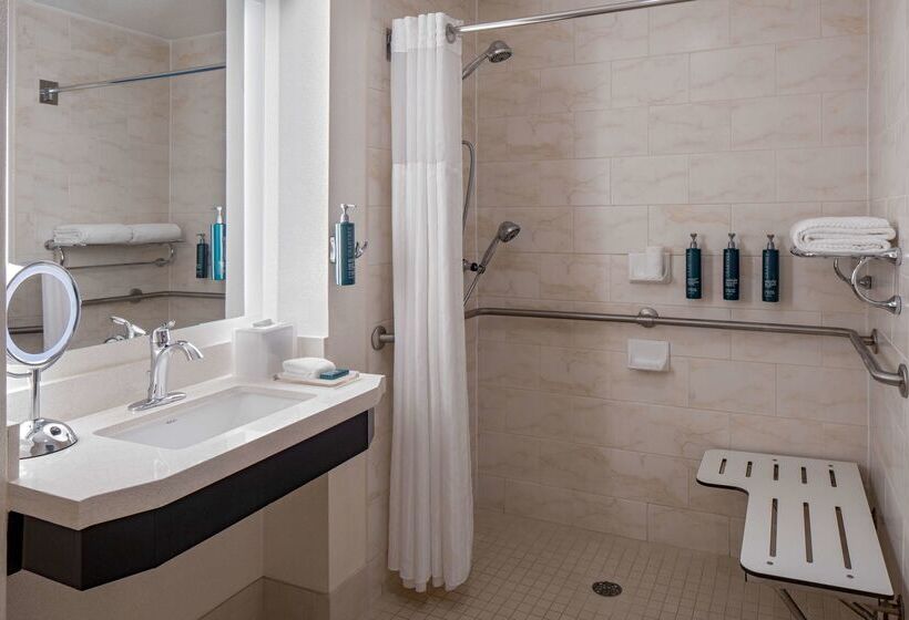 هتل Hilton Shreveport