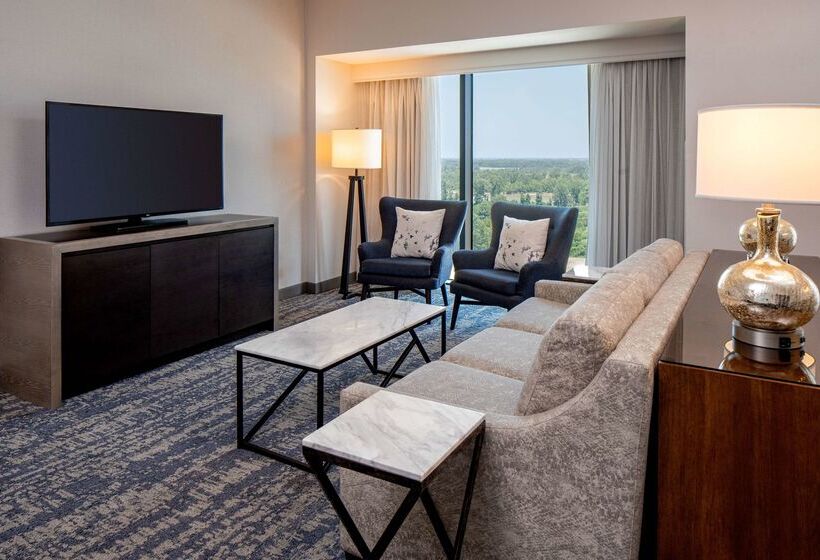 هتل Hilton Shreveport