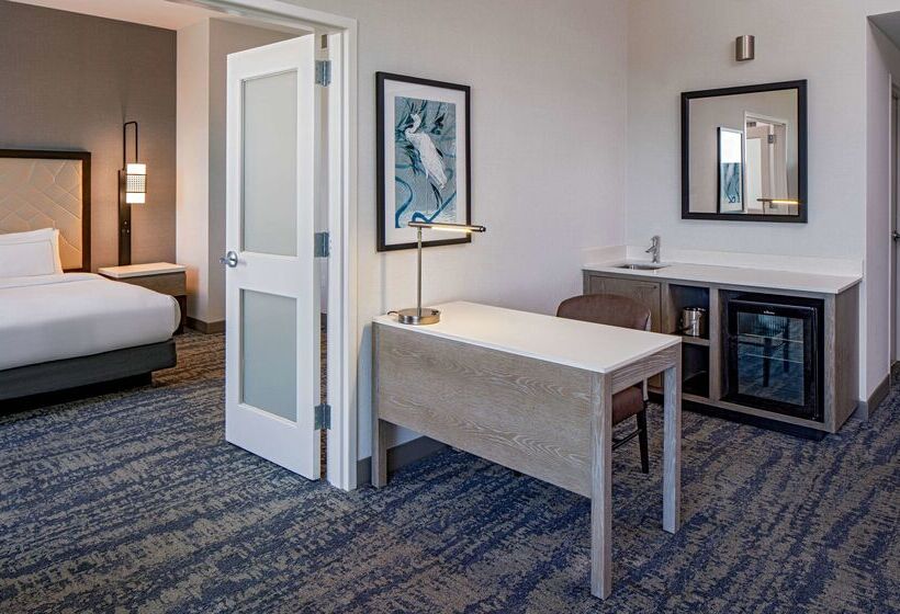 هتل Hilton Shreveport