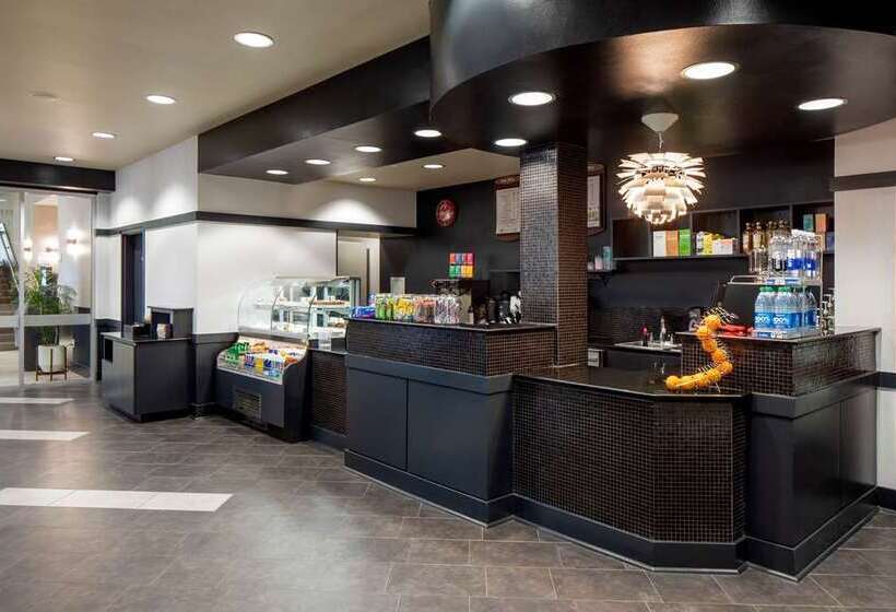 هتل Hilton Shreveport