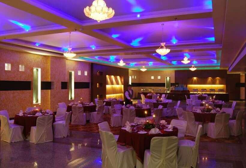 ホテル Hk Clarks Innamritsar