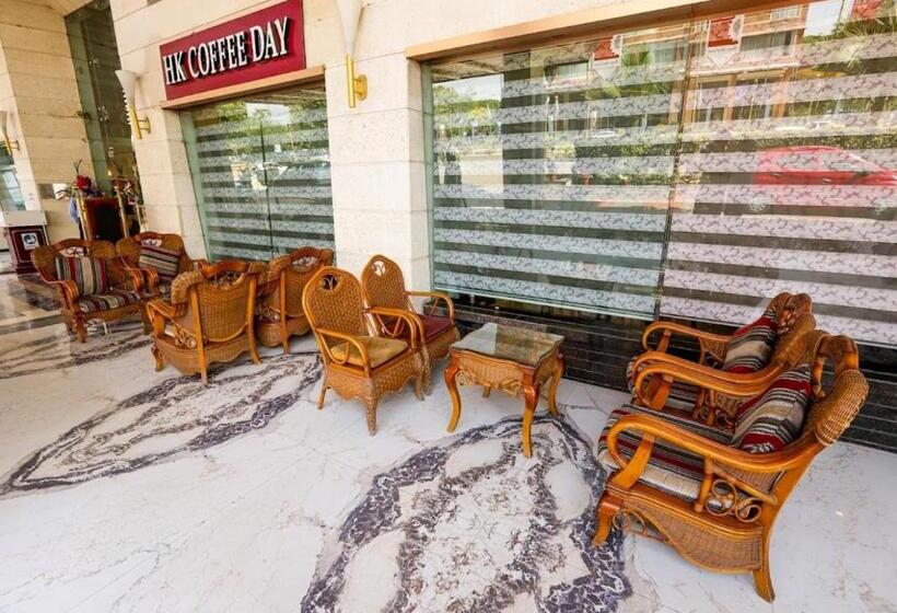 ホテル Hk Clarks Innamritsar