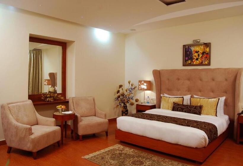 ホテル Hk Clarks Innamritsar