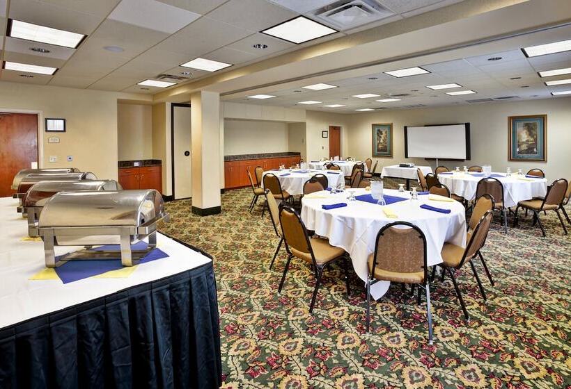 בית מלון כפרי Holiday Inn & Suites Ann Arbor Univ Michigan Area By Ihg