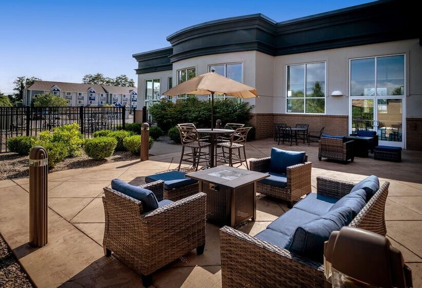 Holiday Inn Hotel & Suites Beckley, An Ihg