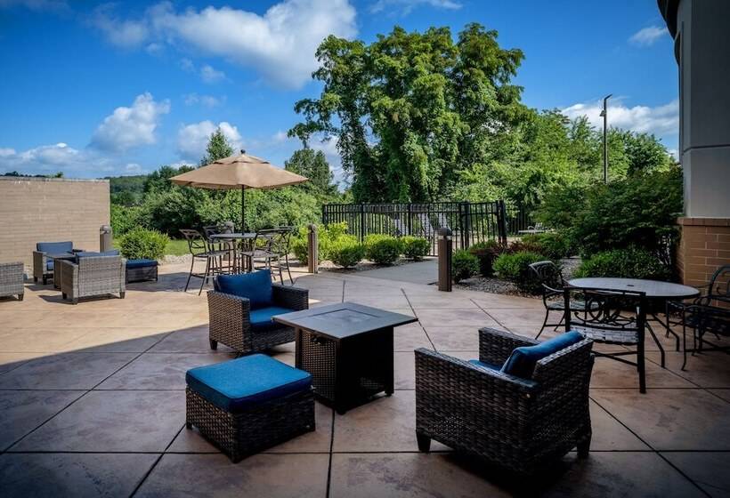 Holiday Inn Hotel & Suites Beckley, An Ihg