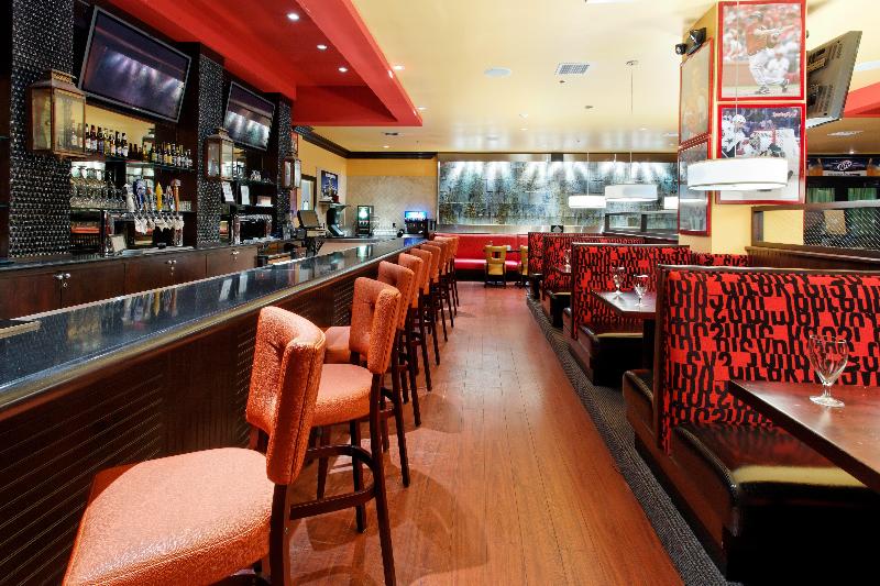 فندق Holiday Inn Arlington Northeast, An Ihg