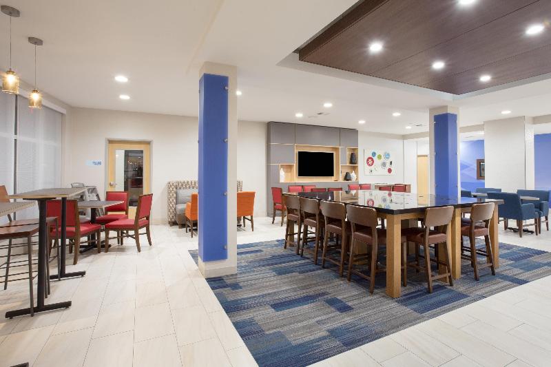 فندق Holiday Inn Express & Suites Amarillo, An Ihg