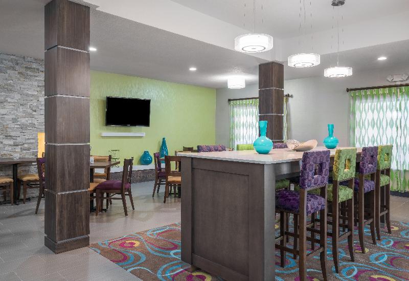 Holiday Inn Express Hotel & Suites Ames, An Ihg