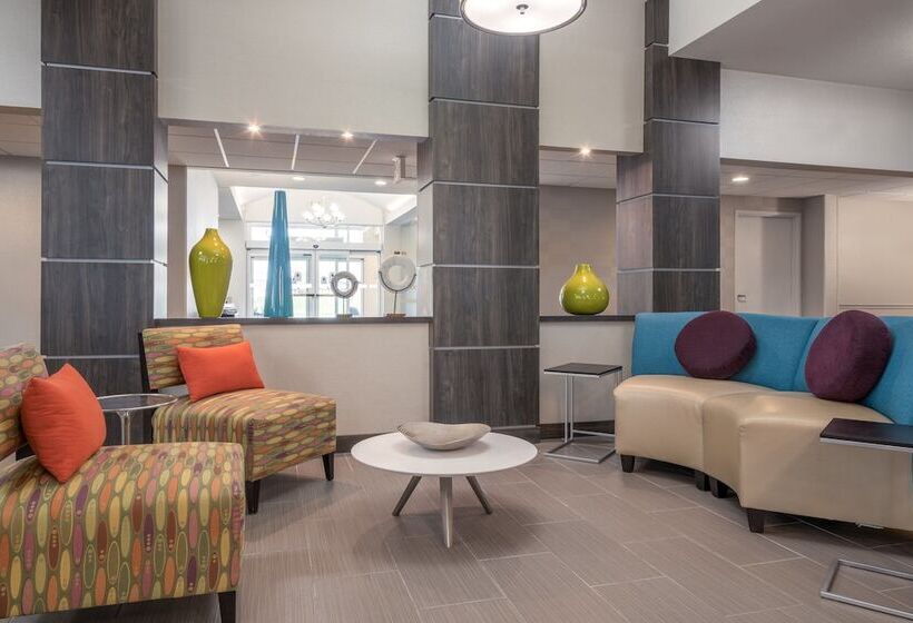 Holiday Inn Express Hotel & Suites Ames, An Ihg