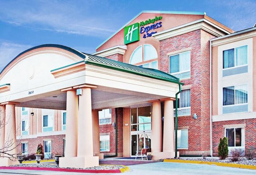 Holiday Inn Express Hotel & Suites Ames, An Ihg