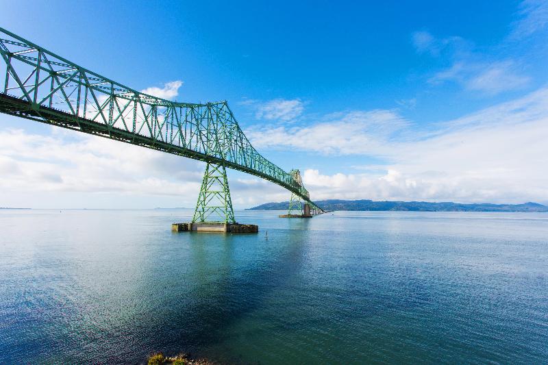 Holiday Inn Express Hotel & Suites Astoria, An Ihg