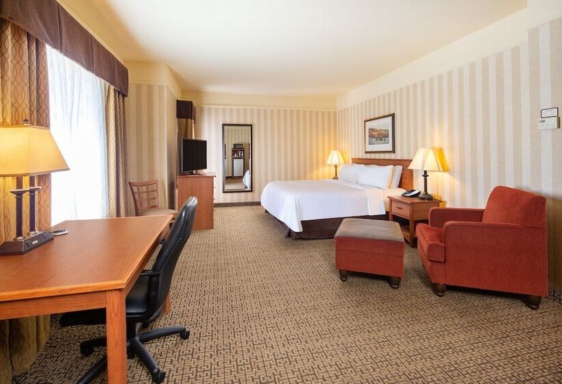 Holiday Inn Express Hotel & Suites Astoria, An Ihg