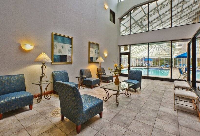 Holiday Inn Express Hotel & Suites   Belleville Area, An Ihg