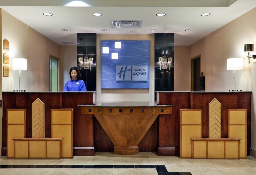 Holiday Inn Express Hotel & Suites Birmingham   Inverness 280, An Ihg