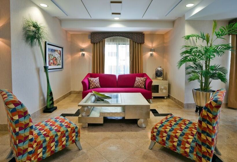 Holiday Inn Express Hotel & Suites Birmingham   Inverness 280, An Ihg