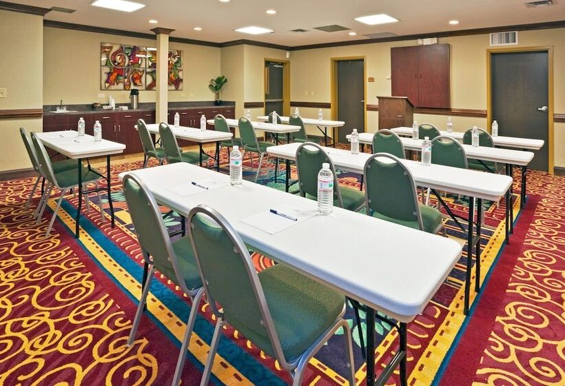 Holiday Inn Express Hotel & Suites Birmingham   Inverness 280, An Ihg