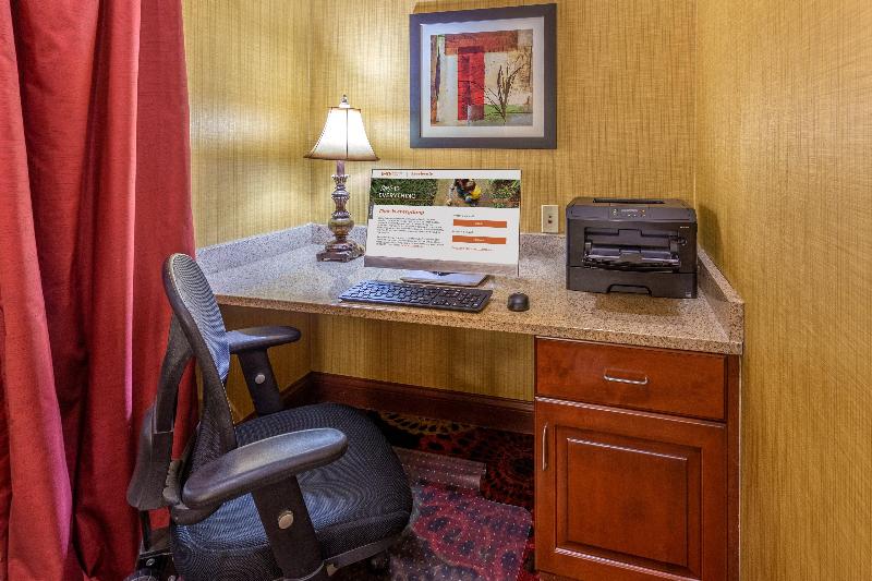 Holiday Inn Express Hotel & Suites Bowling Green, An Ihg