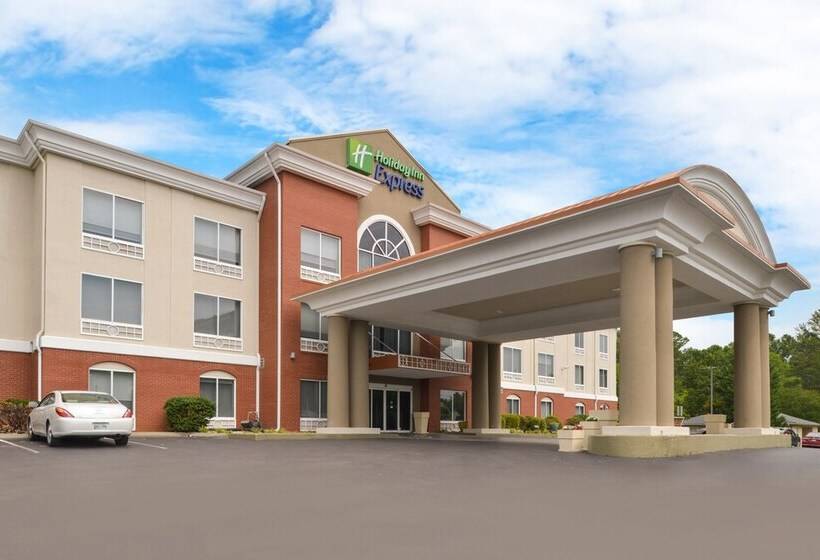هتل Holiday Inn Express & Suites Chattanooga   East Ridge, An Ihg