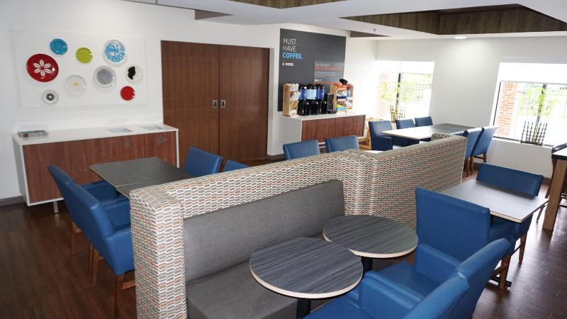 Holiday Inn Express Hotel & Suites Greensboro East, An Ihg