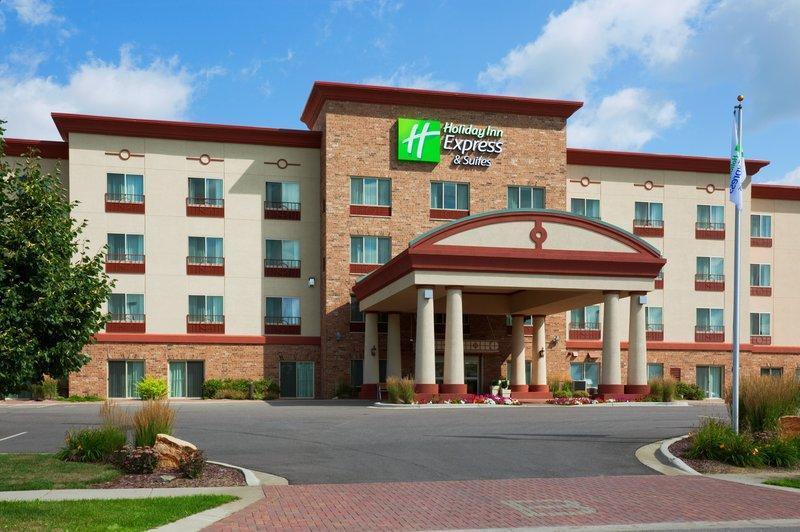 فندق Holiday Inn Express & Suites Wausau, An Ihg