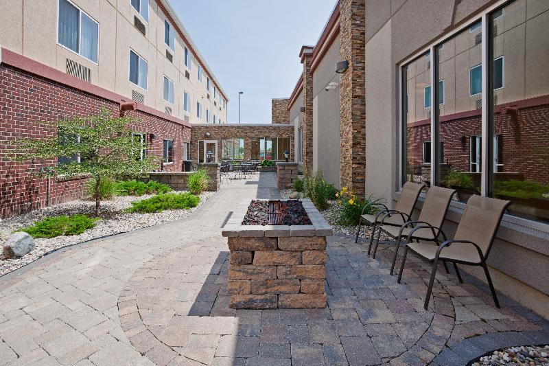 فندق Holiday Inn Express & Suites Aberdeen, An Ihg