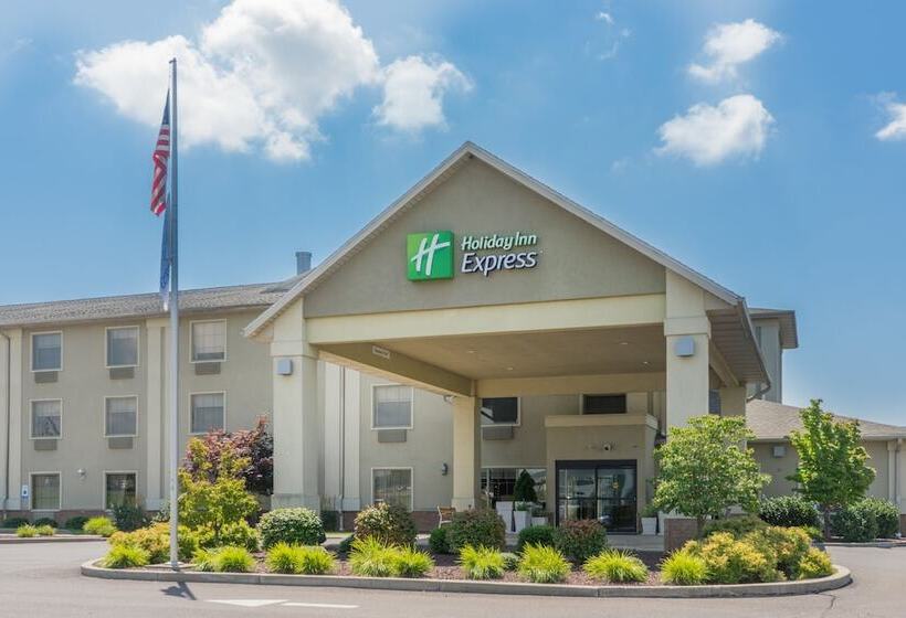 בית מלון כפרי Holiday Inn Express Bloomsburg By Ihg