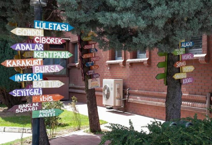 בית מלון כפרי Ibis Eskisehir
