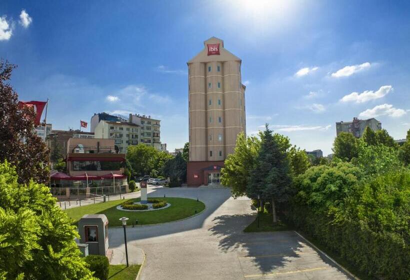 בית מלון כפרי Ibis Eskisehir