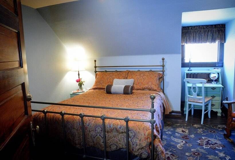 호텔 Iron Horse Inn