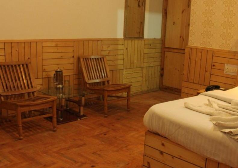 Hotel Kunal & Cottages