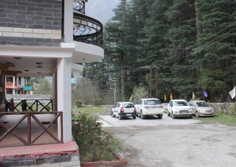 Hotel Kunal & Cottages