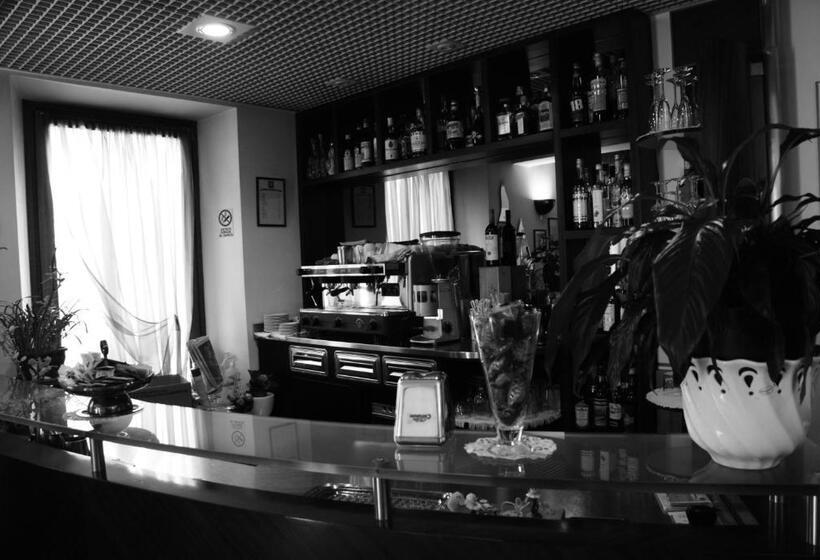 酒店 La Spia D'italia