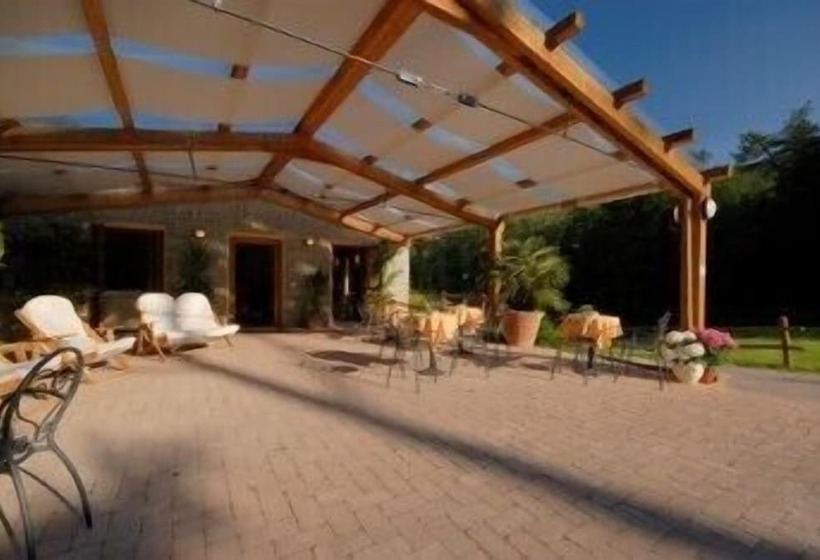 هتل Lebbiano Residence