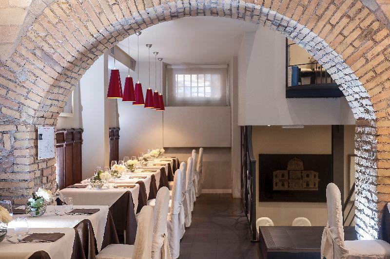 Metropolis   Hotel Di Charme