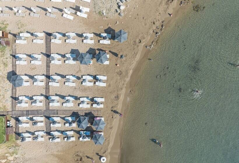 فندق Molos Bay