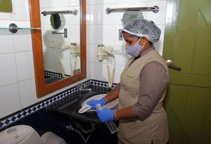 هتل Mountain Club   Munnar