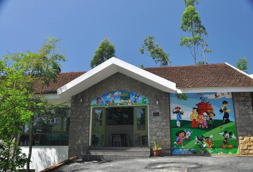 هتل Mountain Club   Munnar