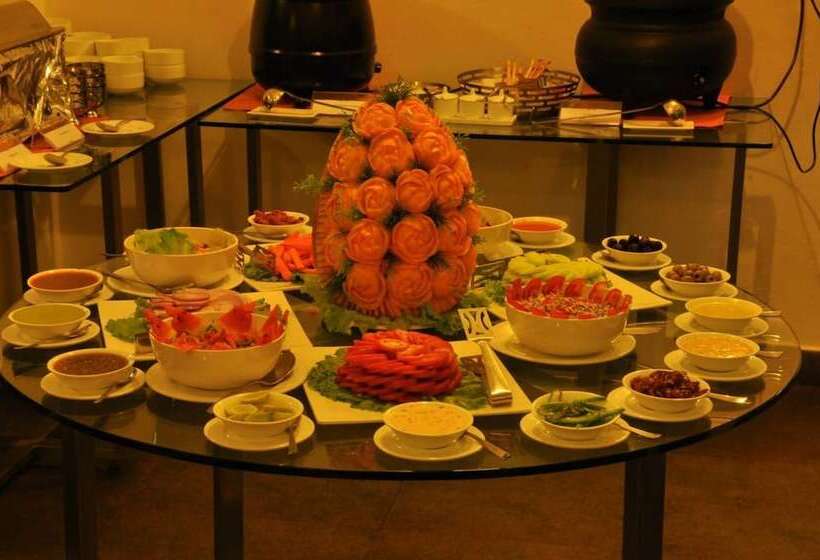 هتل Mountain Club   Munnar