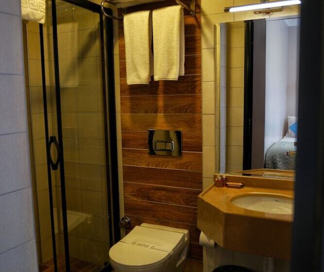 هتل Nomade Old City